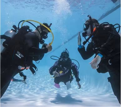Rescue Diver scenario training with Blue Brothers Diving